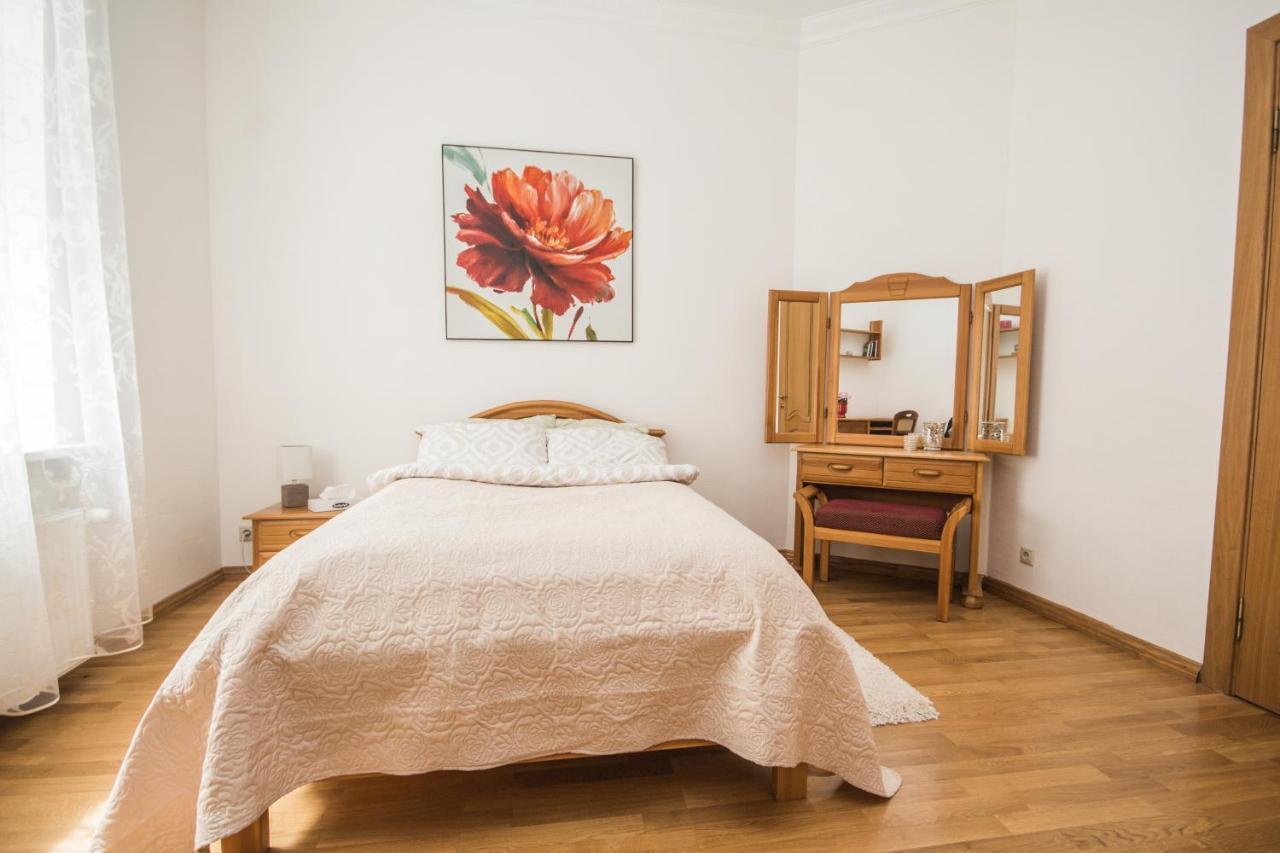 Ginger Apartment Riga Exterior photo